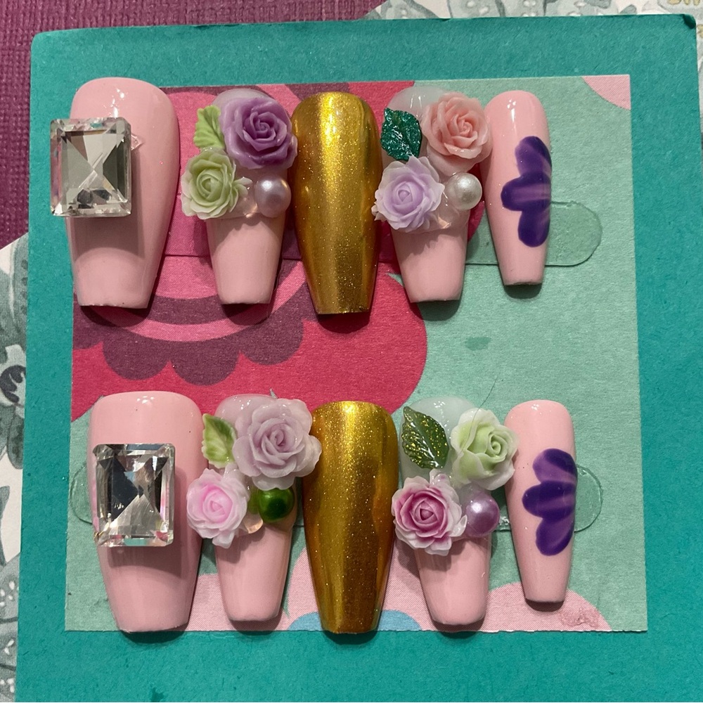Floral  ~50 Shades Of Pink Collection~ Pink & Gold Nail Set Size Large #024